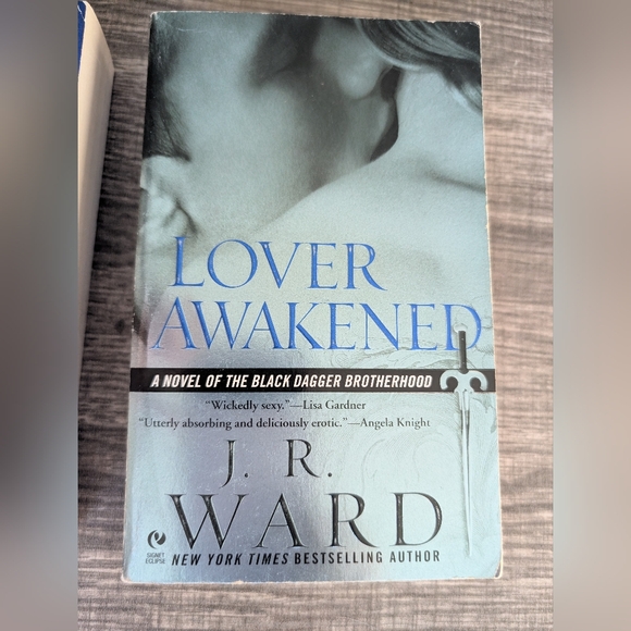 Set Of Black Dagger Brotherhood Novels By J.R. Ward Books 1-3 - Picture 4 of 12